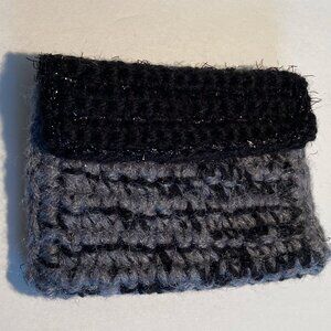 Card Wallet with Flap - Crocheted Gray & Black